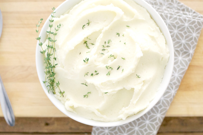 Roasted Garlic Mashed Potatoes | BourbonAndHoney.com