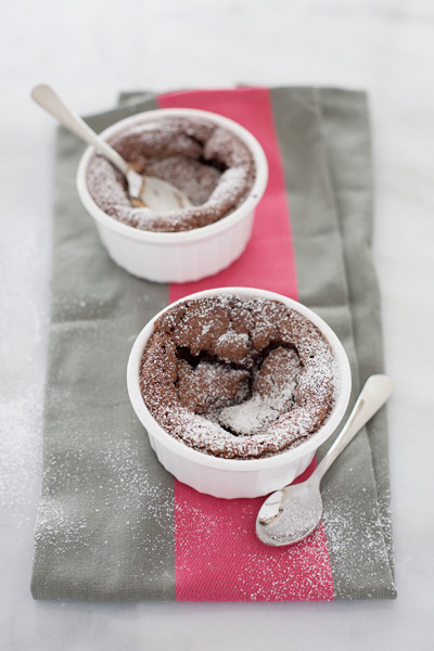 Nutella Flourless Chocolate Cakes | BourbonandHoney.com