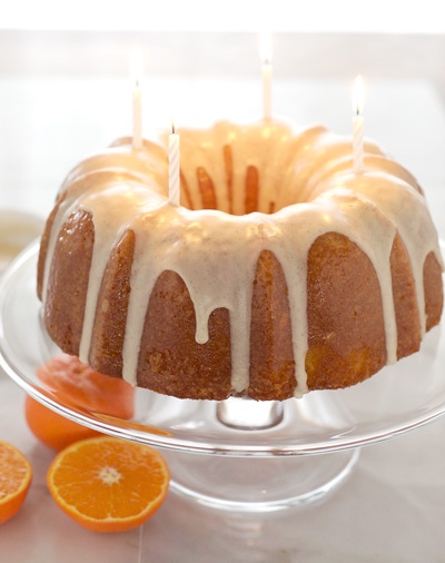 Tangerine Buttermilk Cake with Vanilla Bean Icing | BourbonandHoney.com