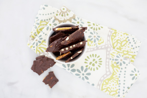 Dark Chocolate Pretzel Bark | BourbonAndHoney.com