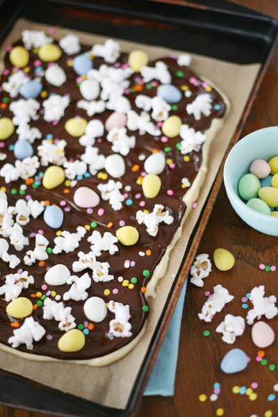 Layered Chocolate Easter Egg Bark | BourbonandHoney.com 