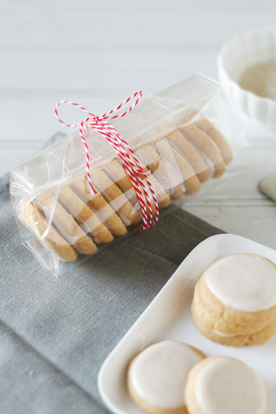 Brown Butter Sugar Cookies with Vanilla Bean Icing | BourbonandHoney.com