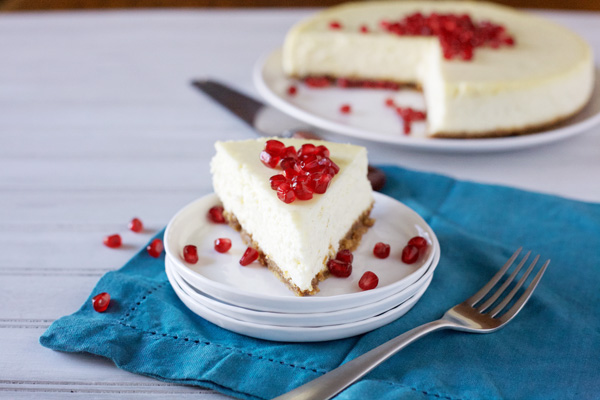 Vanilla Bean Cheesecake | BourbonandHoney.com