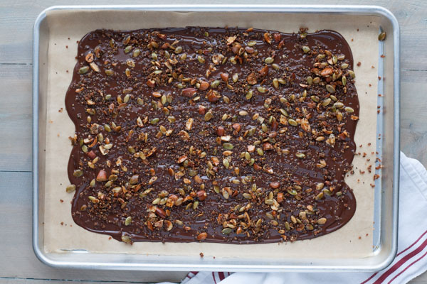 Crispy Quinoa Chocolate Bark | BourbonandHoney.com -- Crispy and crunchy this quinoa chocolate bark is sweet, salty and totally snackable!