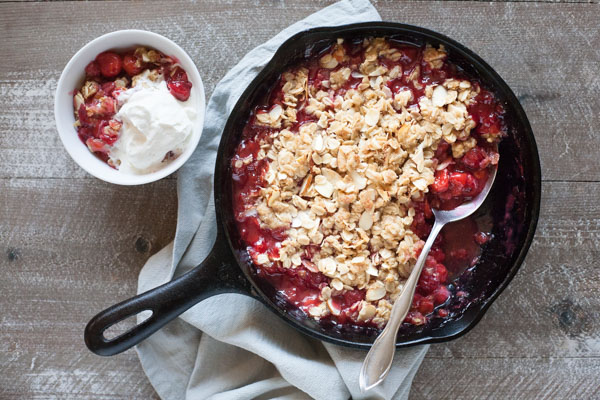 Bourbon and Honey Cherry Crumble | BourbonandHoney.com