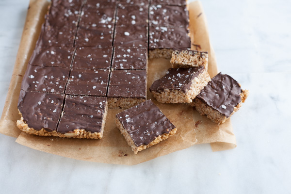 Salted Dark Chocolate Nutella Scotcheroos | BourbonandHoney.com -- Salty, sweet and super chocolatey, these salted dark chocolate and Nutella Scotcheroos are the perfect snack or sweet treat.