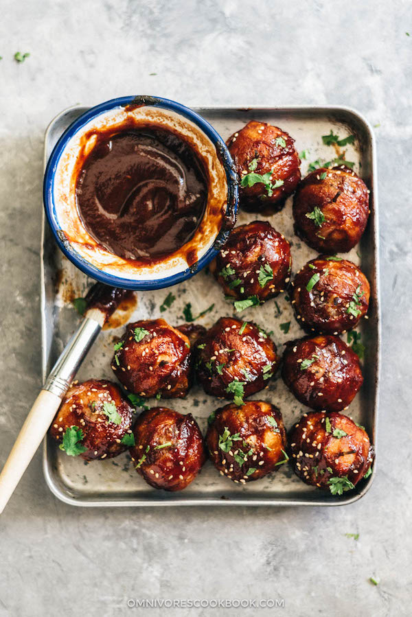 Cheesy BBQ Sausage Bites | Omnivores Cookbook