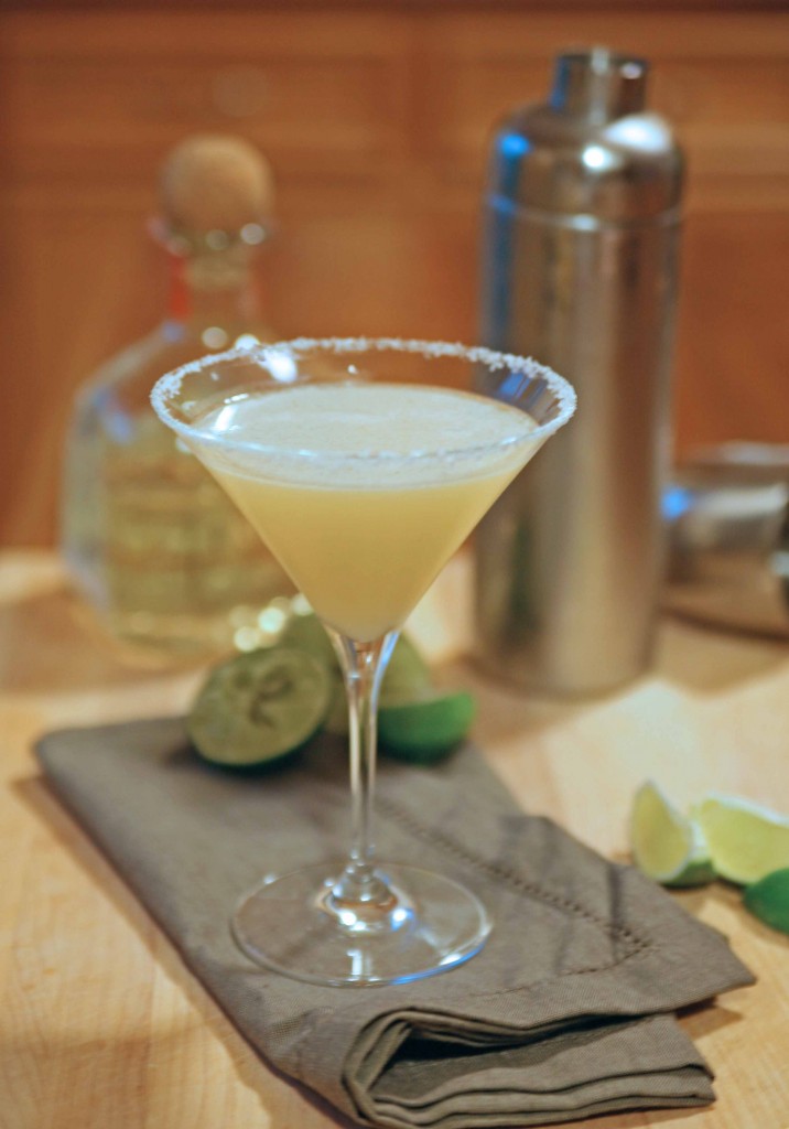 Classic Margarita Cocktail | BourbonAndHoney.com