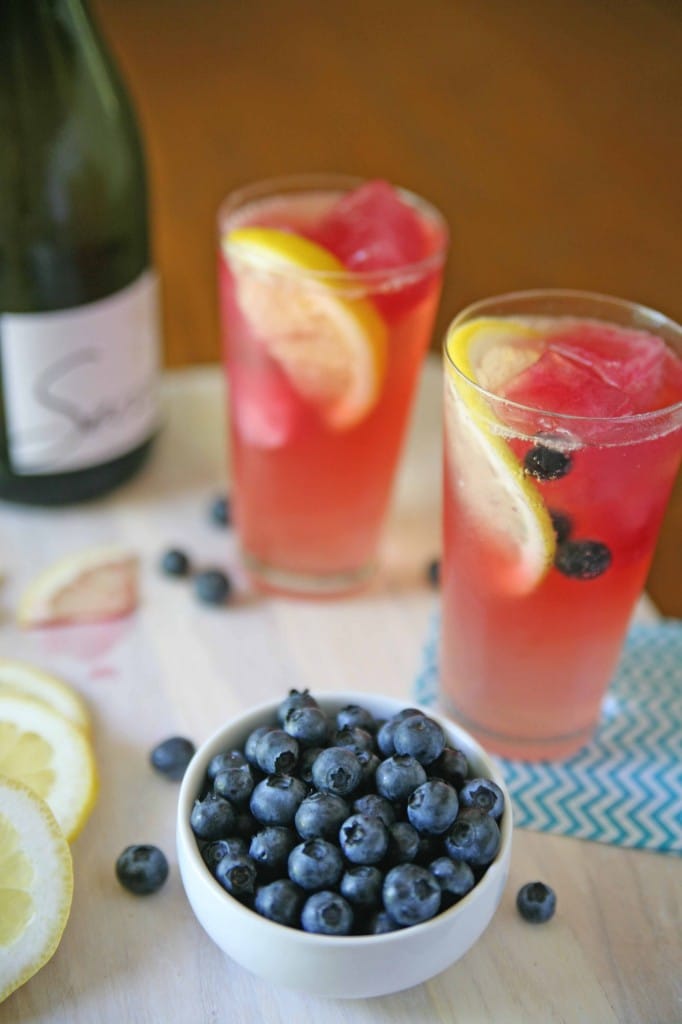 Blueberry Hibiscus Spiked Arnold Palmers | BourbonAndHoney.com