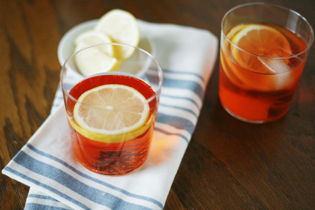 Aperol Spritz | BourbonAndHoney.com