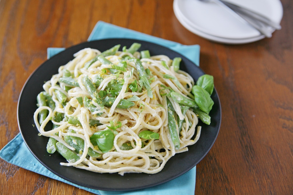 Lemon Basil Pasta with Green Beans | BourbonAndHoney.com