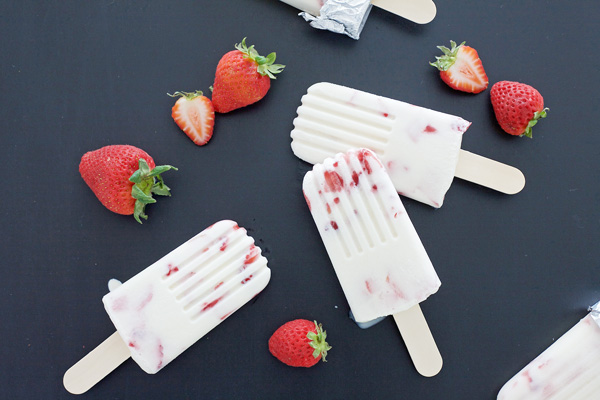 Strawberry and Cream Frozen Pops | BourbonAndHoney.com