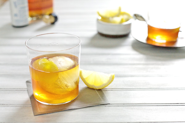 Bourbon and Honey Sazerac Cocktail | BourbonandHoney.com