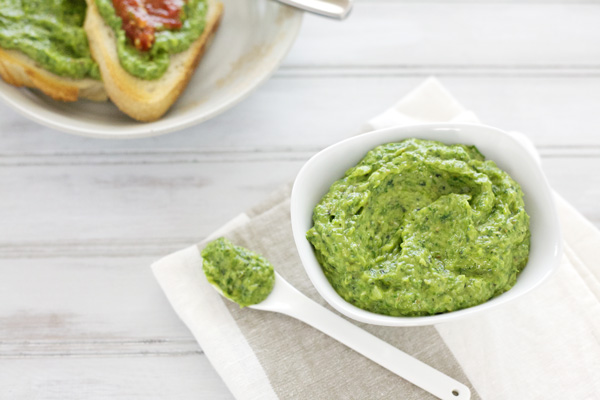 Salad Sprout and Spinach Dip | BourbonAndHoney.com