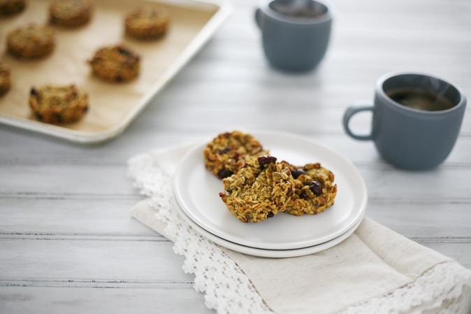 Pumpkin Spice Breakfast Cookies | BourbonandHoney.com