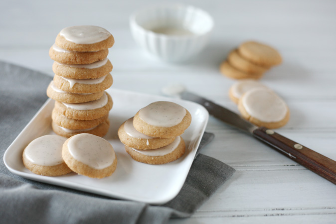 Brown Butter Sugar Cookies with Vanilla Bean Icing | BourbonandHoney.com