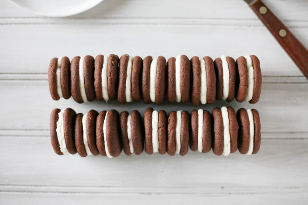 Chocolate Sandwich Cookies with Vanilla Buttercream Filling | BourbonandHoney.com