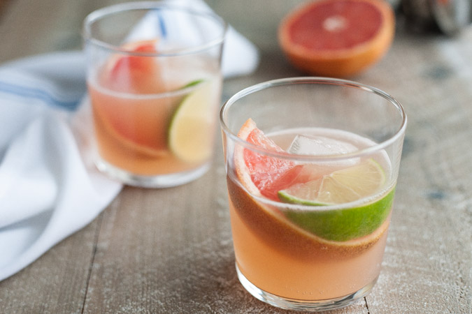 Grapefruit Gin and Tonic | BourbonandHoney.com -- Tart, citrusy and boozy, this Grapefruit Gin and Tonic is the prefect midwinter cocktail.