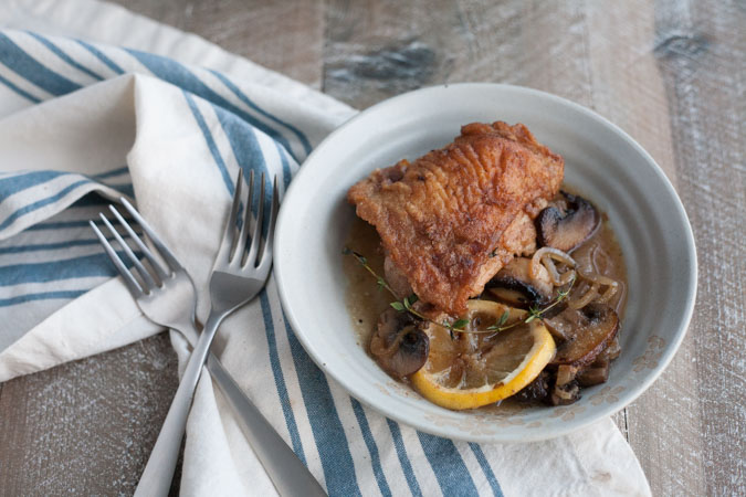 Skillet Chicken with Mushrooms, Shallots and White Wine | BourbonandHoney.com -- This Skillet Chicken with Mushrooms is a quick weeknight dinner packed with flavor! 