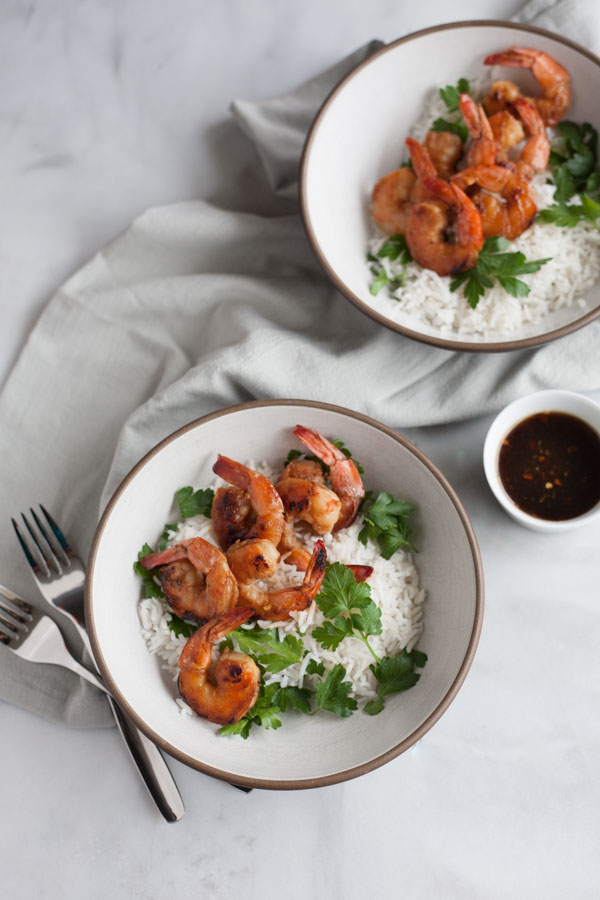 Bourbon and Honey Garlic Shrimp | BourbonandHoney.com -- Simple and delicious, this Bourbon and Honey Garlic Shrimp is the perfect weeknight dinner or party appetizer.