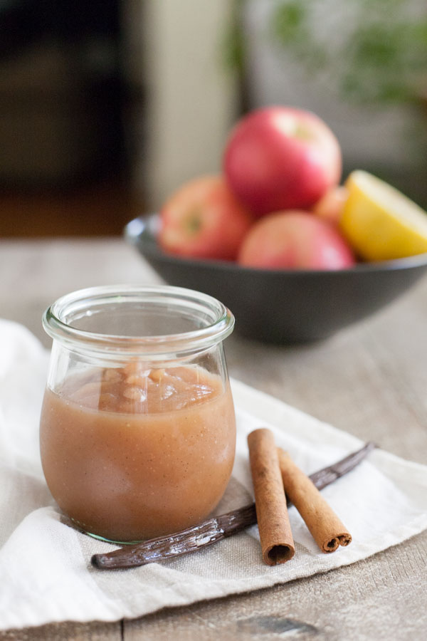 Bourbon and Honey Slow Cooker Apple Butter | Bourbonandhoney.com -- Perfectly sweet, cinnamon-y and delicious, this super easy Slow Cooker Apple Butter is spiked with bourbon and honey for a tasty twist on a fall favorite.