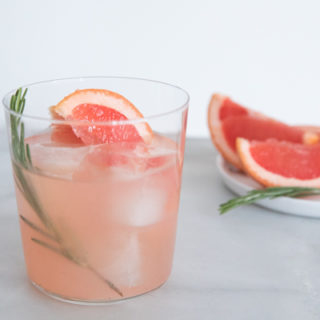 Sparkling Vanilla Bean and Grapefruit Gin Cocktail | BourbonandHoney.com -- Light, fresh and bubbly, this Sparkling Vanilla Bean and Grapefruit Gin Cocktail recipe is the perfect drink for a brunch or sunny afternoon!